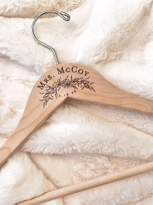 Bride Hanger Engraved with Name and Wedding Date - Perfect for Bridal Shower Gift, Bridesmaid Gift, or Engagement Gift
